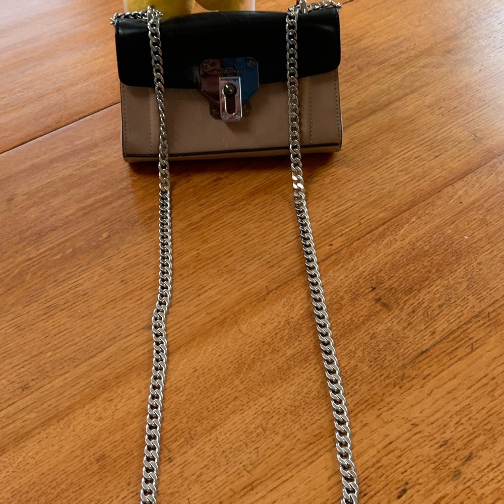 Kenneth Cole cross body pouch with chain handle